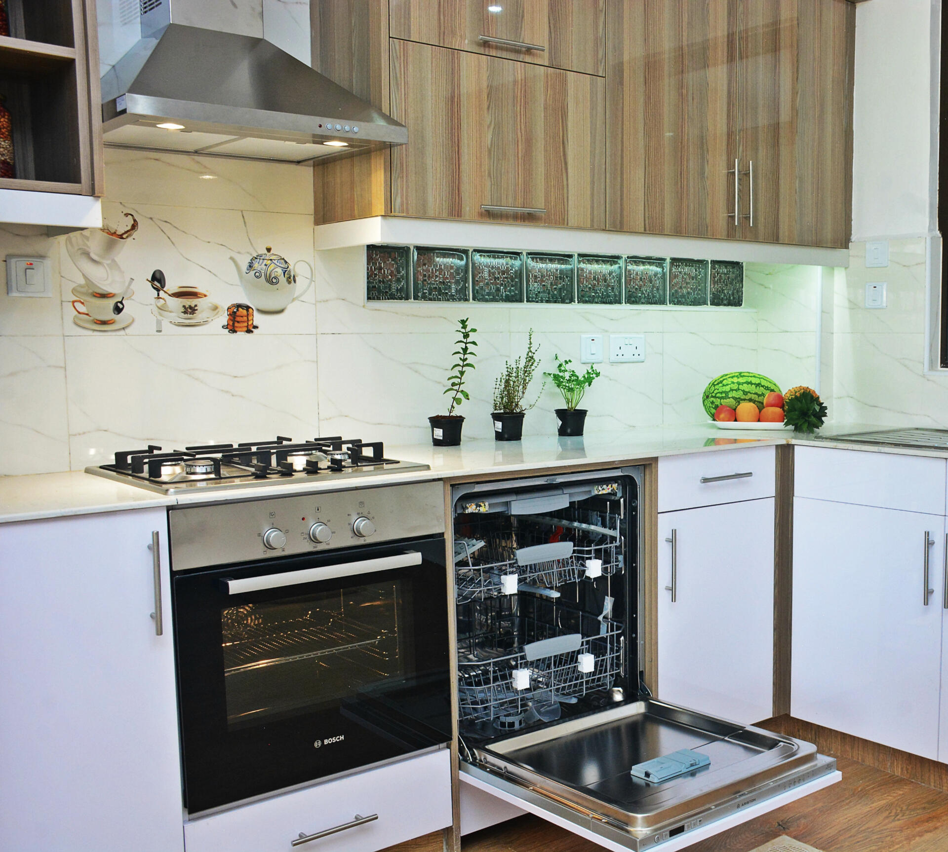 Built in appliances - hob, hood, vent and dishwasher