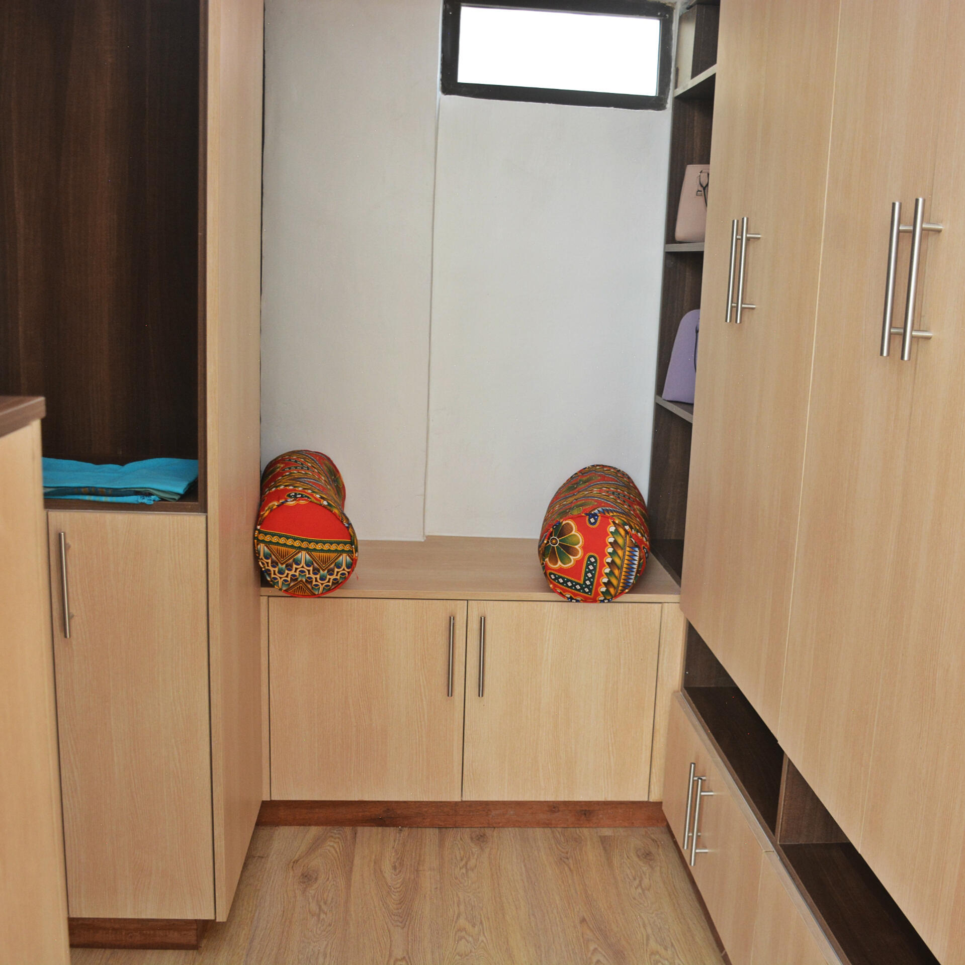 Custom Bedroom Cabinets